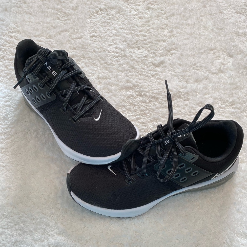 Nike Air Max Bella in size 7